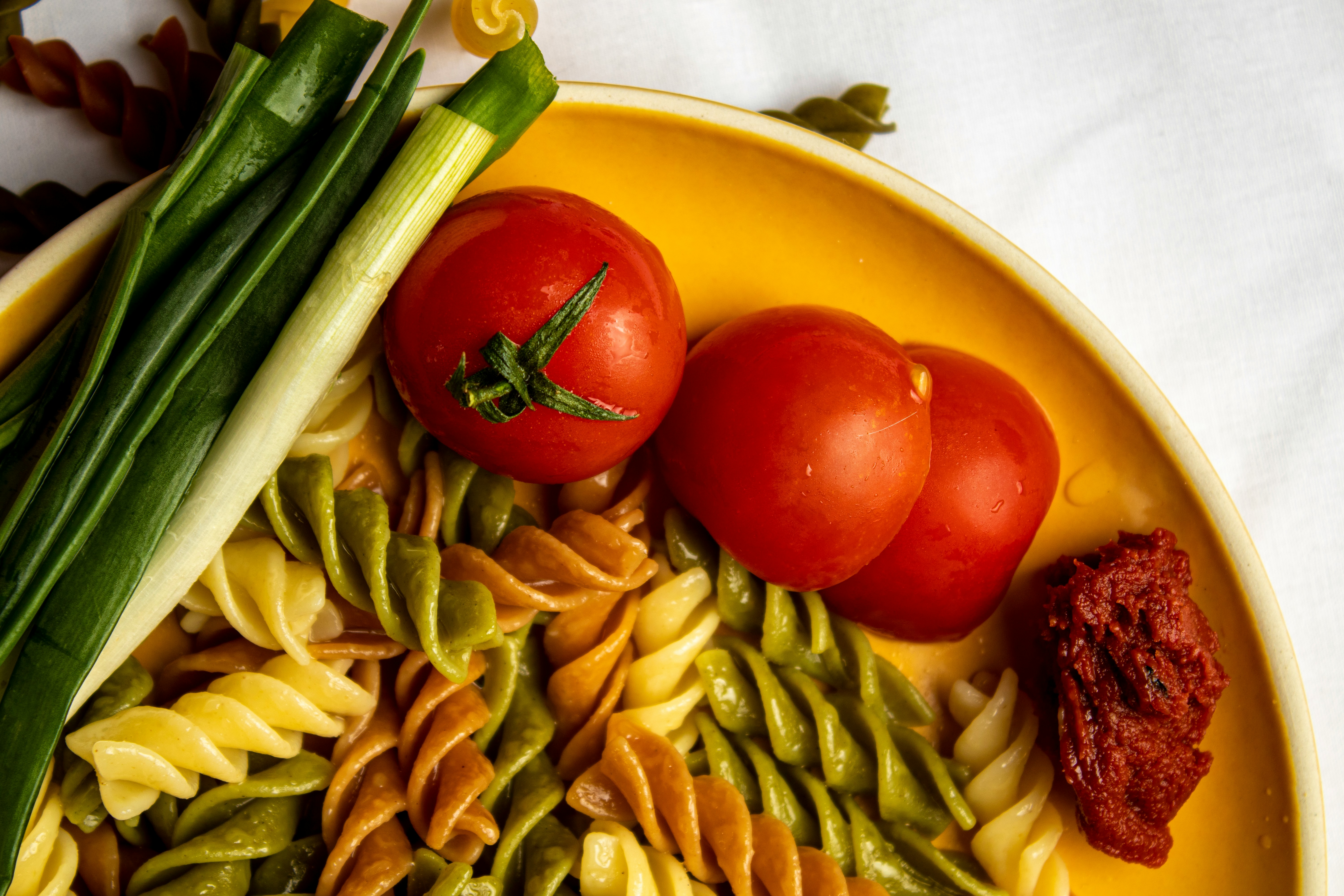 20 body fat percentage — body composition health ranges for men and women explained