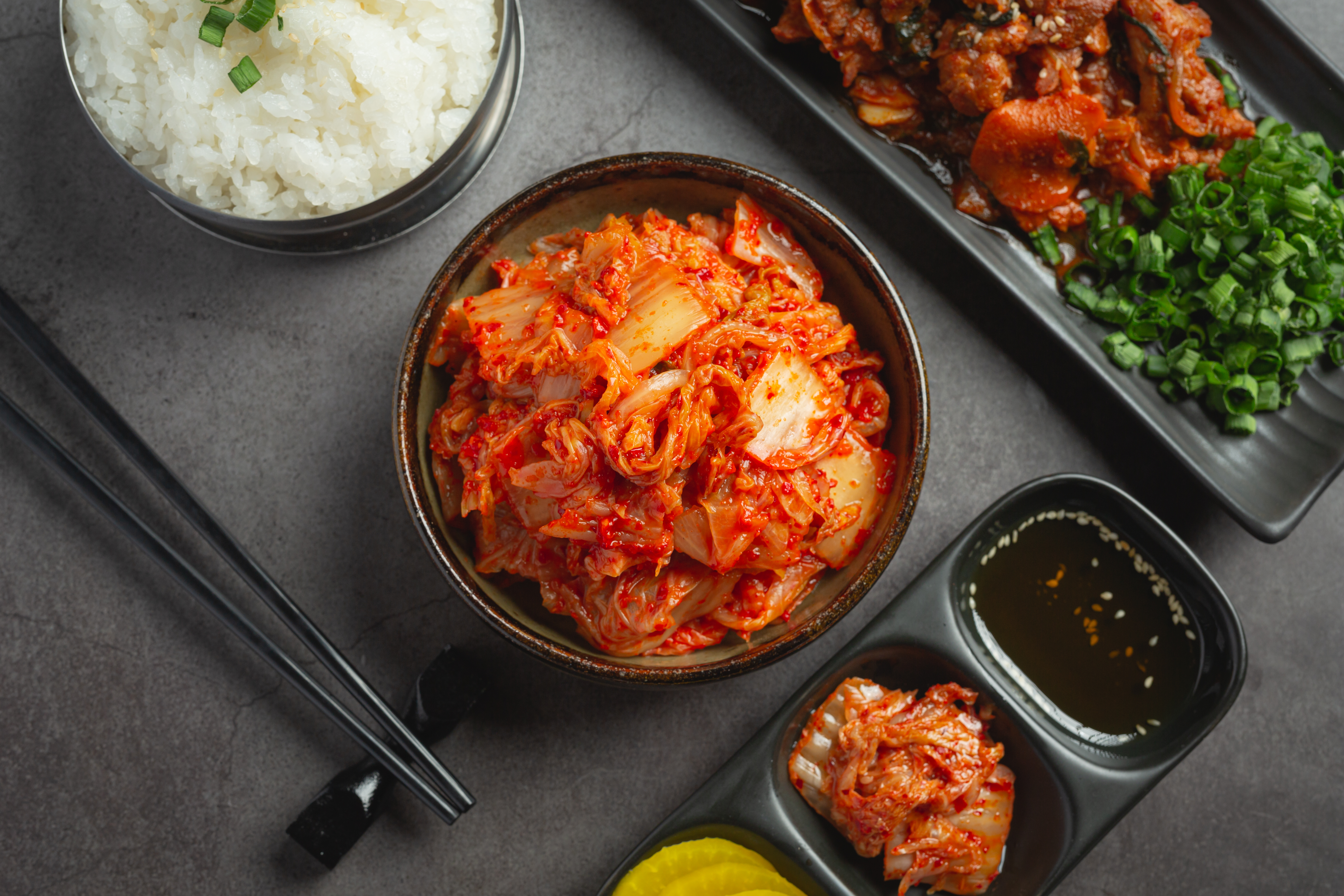 calories in kimchi — Korean fermented cabbage nutrition facts per 100g and per cup serving